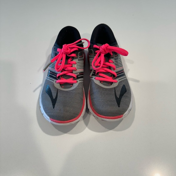 Brooks Pure Cadence 6 Running Athletic Gym Walk Shoes Womens 7.5 Pink and Gray - Picture 3 of 7
